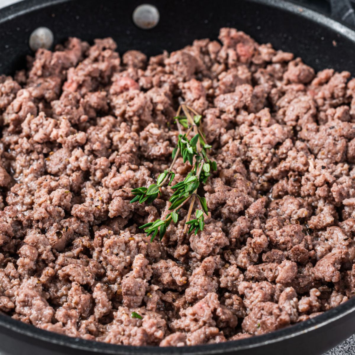 Carne bovina acém moído cozido - Calorias e Tabela Nutricional (TACO) Carne bovina acém moído cozido - Calorias e Tabela Nutricional (TACO)